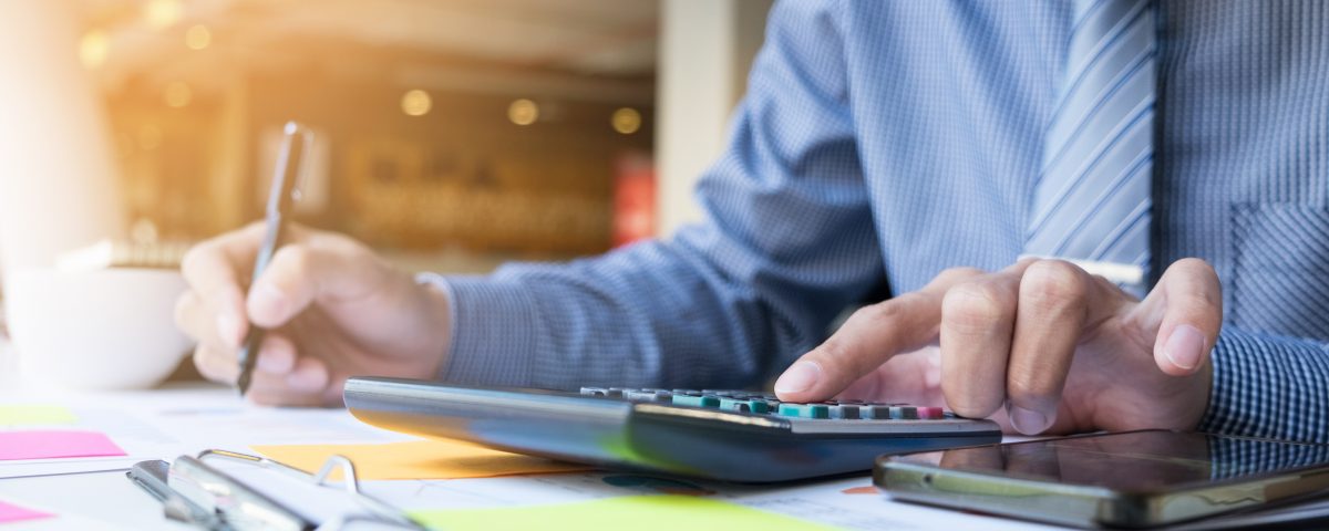 como-identificar-se-sua-empresa-está-com-carga-tributaria-elevada